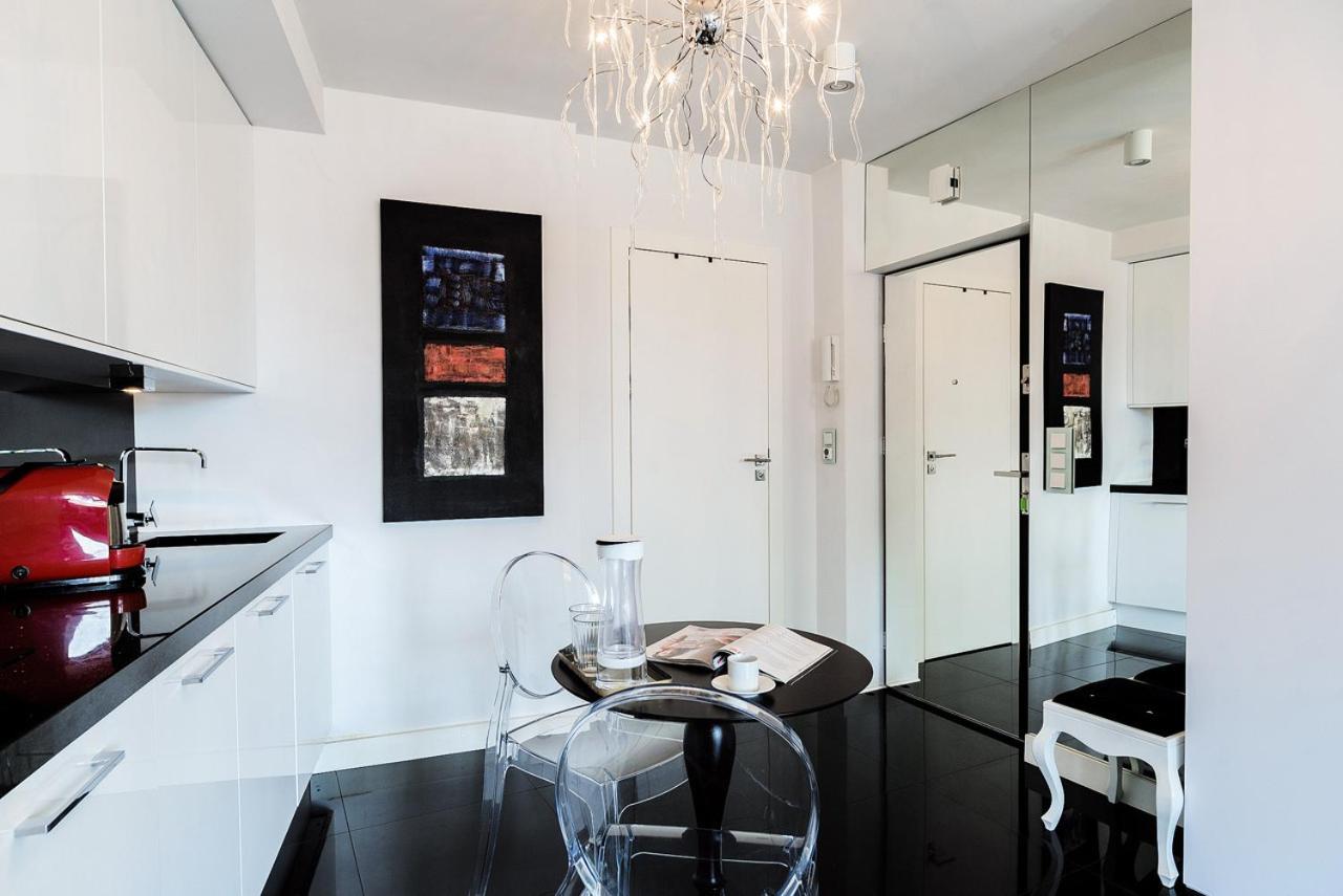 Luxury Apartment In The Old Town Varşova Dış mekan fotoğraf
